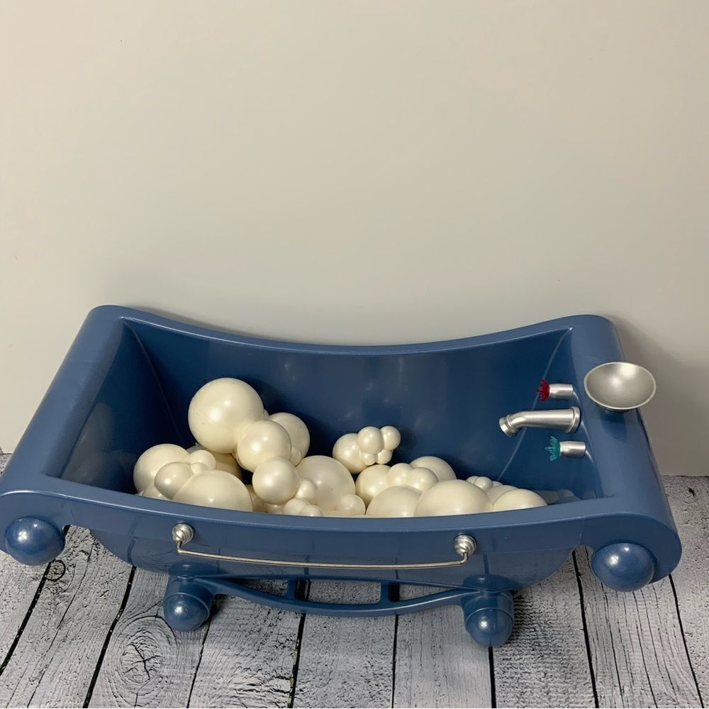 AMERICAN GIRL DOLL Bathtub - Picture 3 of 5